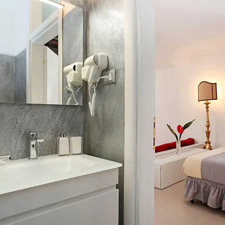 Myrome Navona 3*