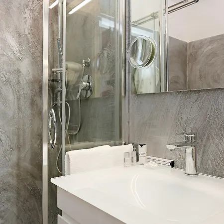 Myrome Navona 3*